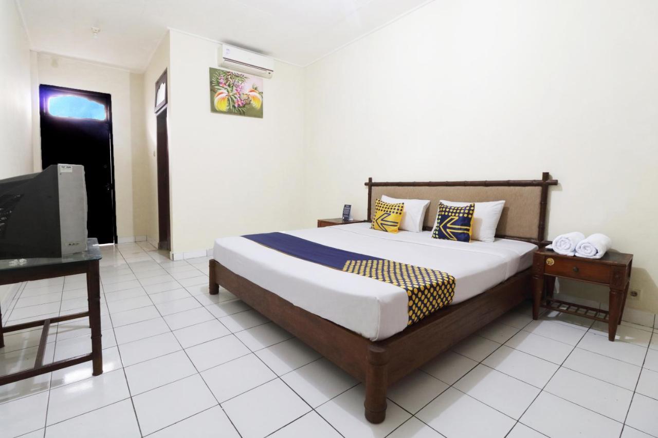 Spot On 2426 Hotel Aget Jaya II Denpasar  Exterior photo